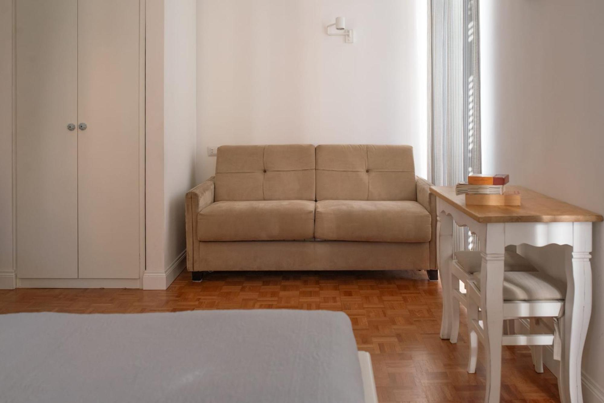 Residenza I Rioni Guesthouse Roma Exterior foto