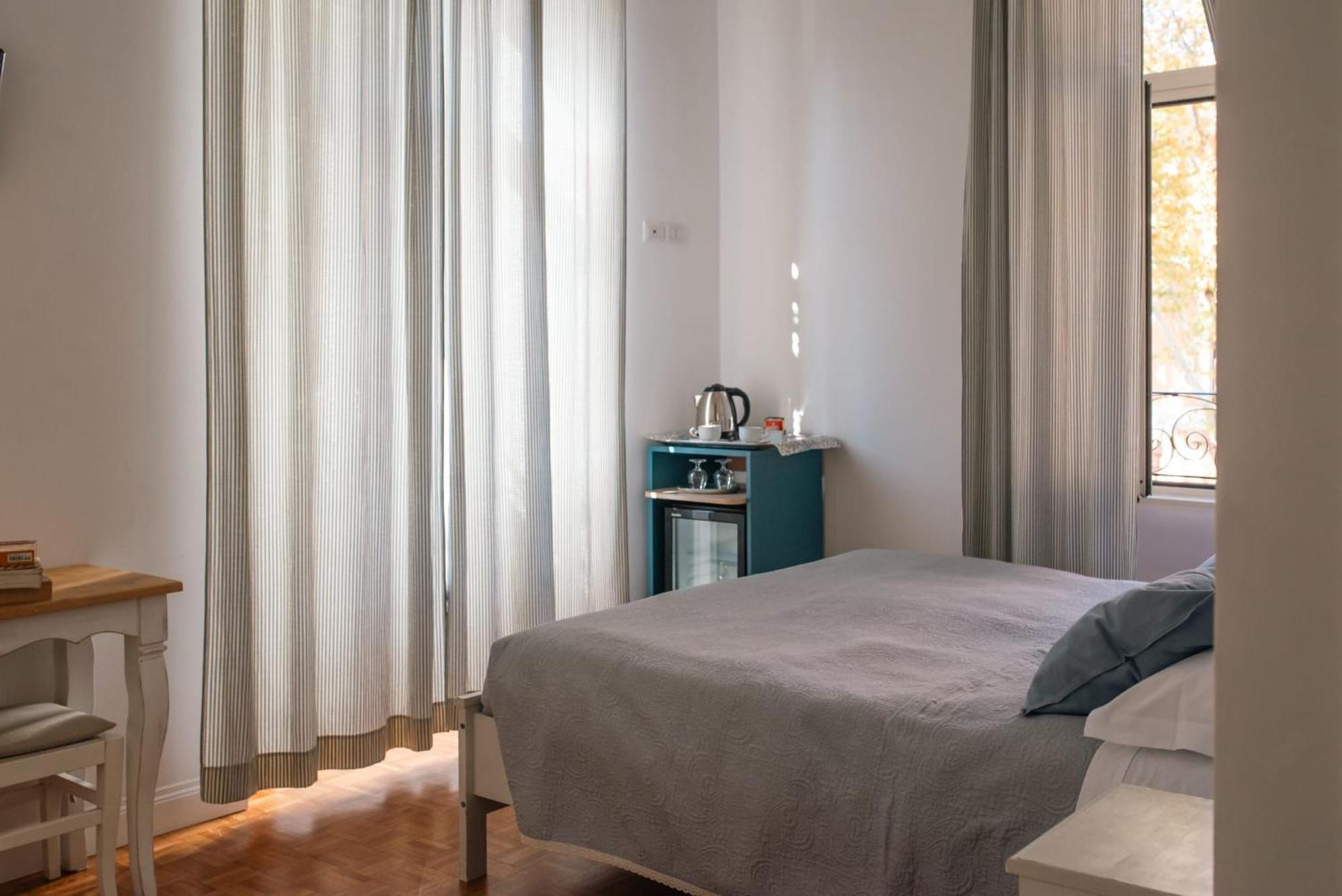 Residenza I Rioni Guesthouse Roma Exterior foto